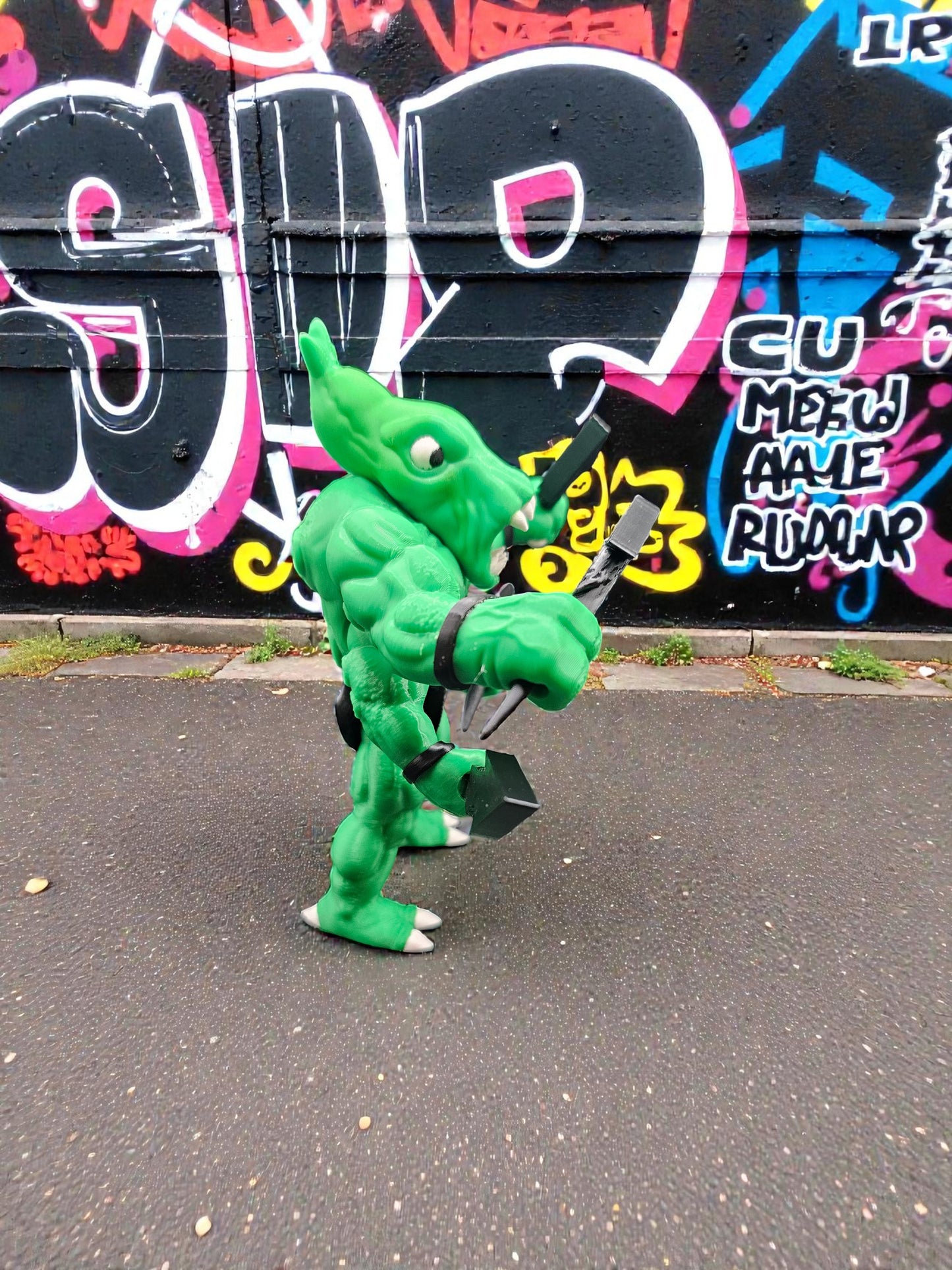 Street Sharks – Collectible Figure